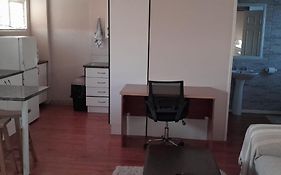 Kelzane Self-Catering